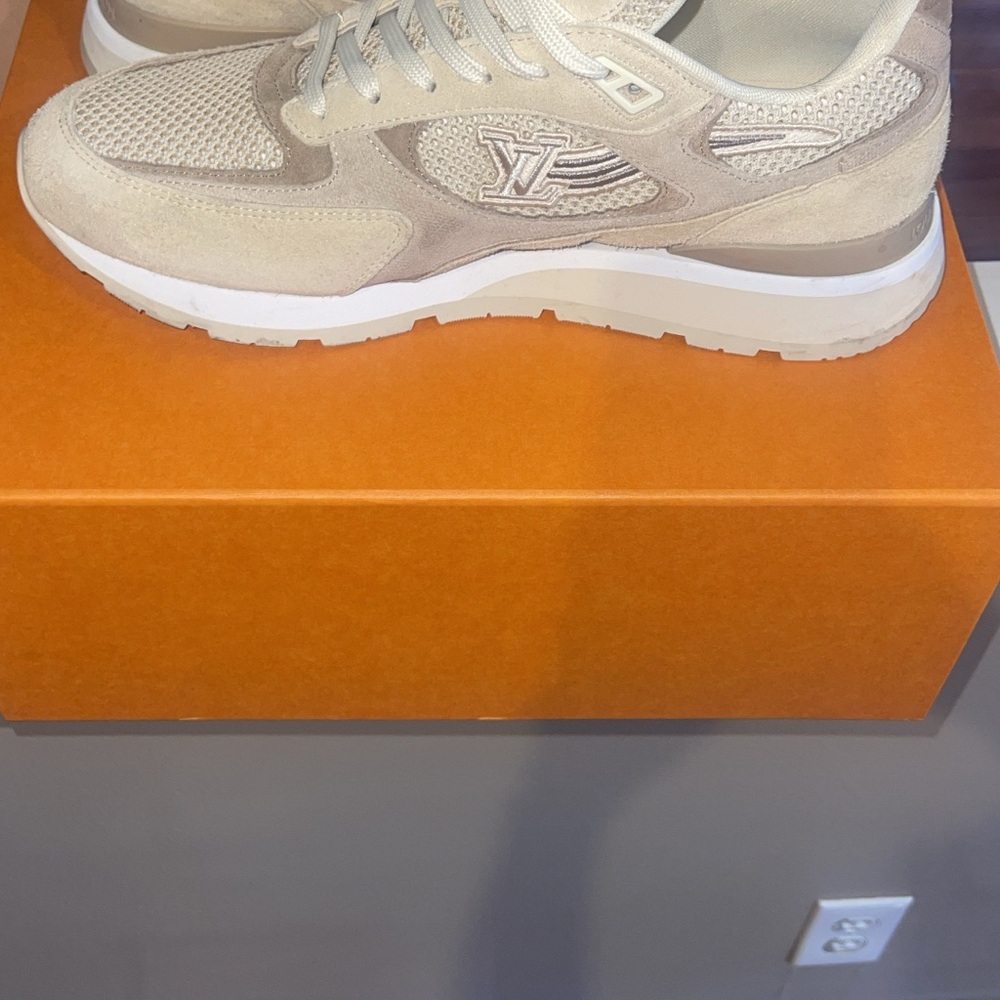 Louis Vuitton Cream and Tan Sneakers - Picture 3 of 4